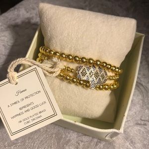 Arm candy by Eye Candy bracelet Gold (NIB)